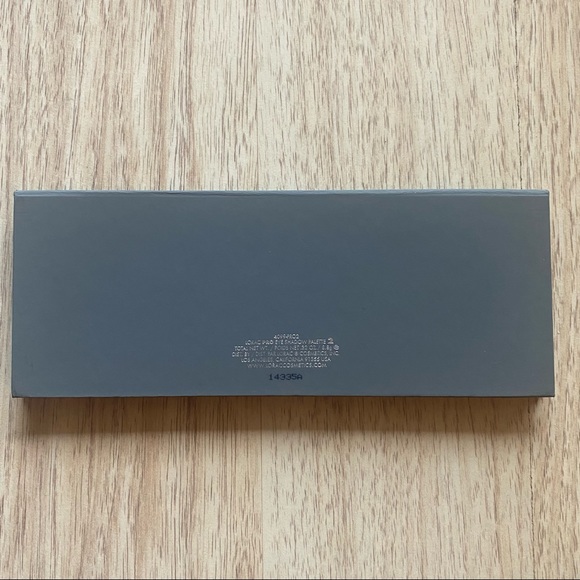 Lorac pro 2 eyeshadow palette - Picture 4 of 5
